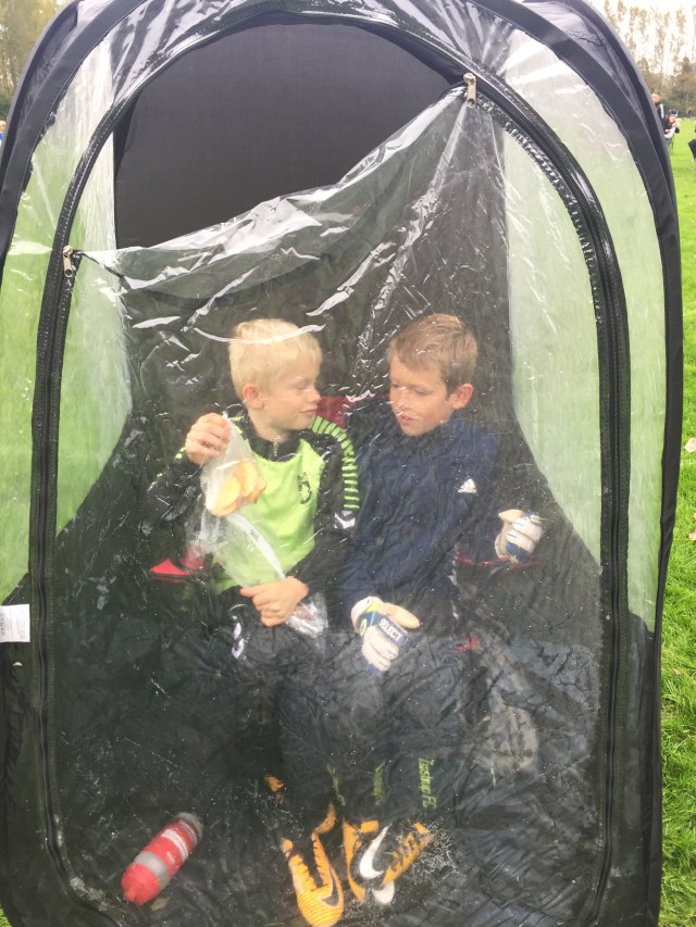 7CC90B85-4953-438D-9A20-8E5902ECF613