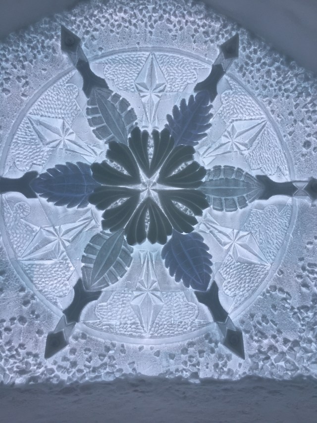 AE9A3067-E0B1-43B7-99DE-6EE81560384A