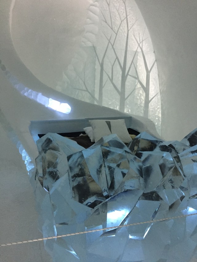 F8187AA8-D1CC-463D-BAAB-6FBAF56D94A2