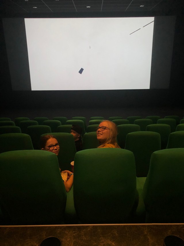 1C0FE3C4-A6C9-4860-BFEC-6CA844682408