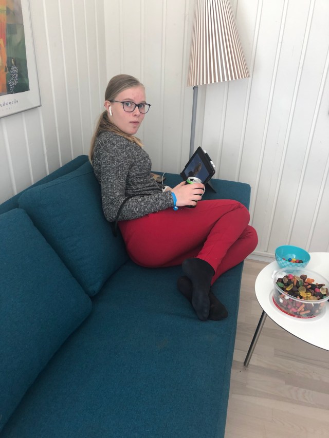 6DF9573E-85AA-4510-97DD-422F1579AD61